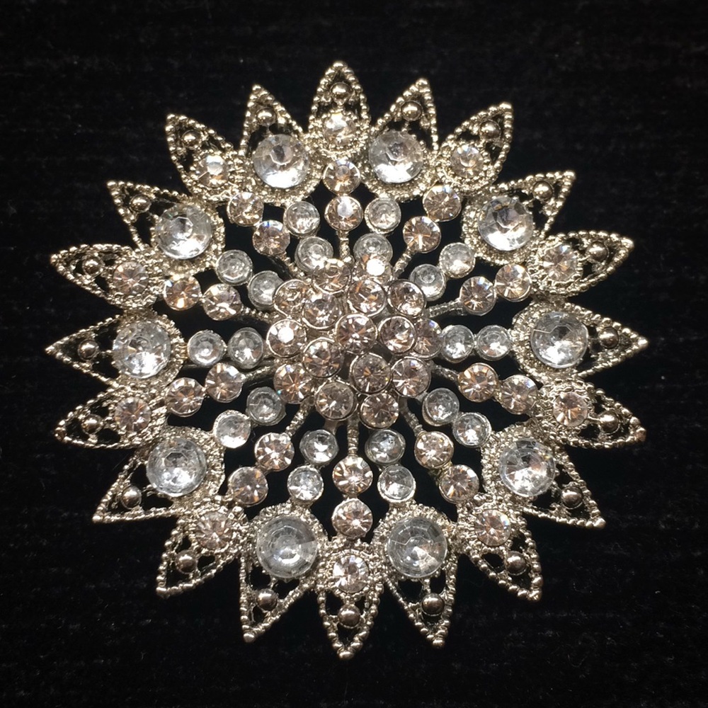 Sparkly snowflake brooch